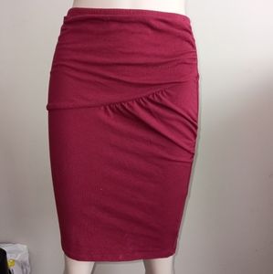 TRUE FREEDOM burgundy bodycon skirt size medium